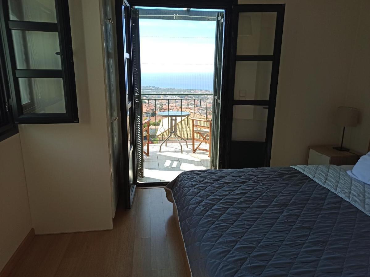 Villa Kiparissia Castle & Sea View Kyparissia Exterior foto